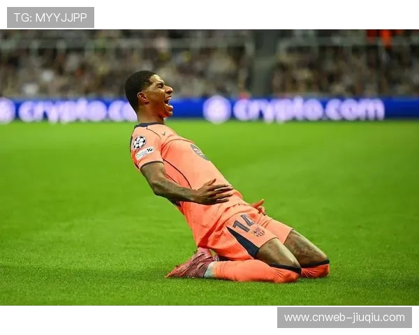 拉什福德:红牌让比赛困难,球队需下一场改进