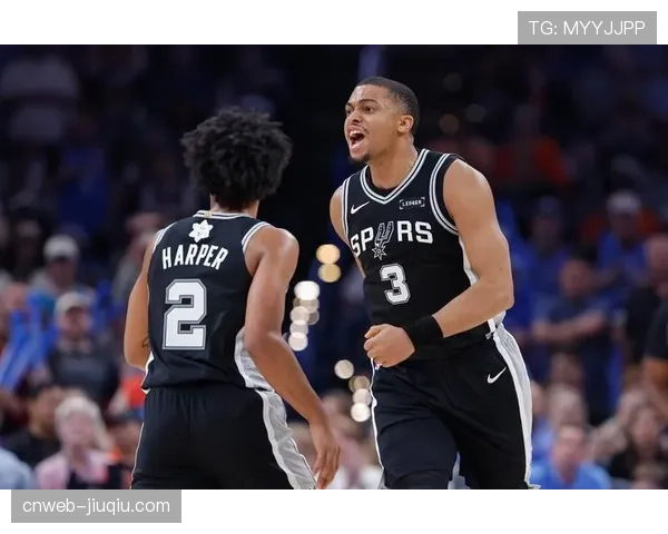 西部季后赛格局逐渐清晰，雷霆稳居第一马刺奋力追赶